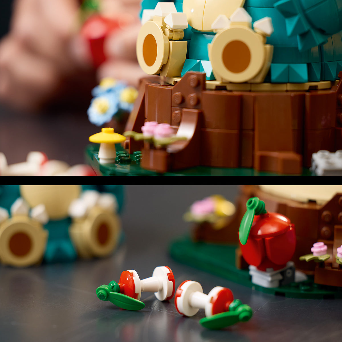 Nahaufnahme eines LEGO Modells mit einem braunen Baumstamm, blauen und gelben Details sowie kleinen LEGO Pilzen und einer roten Frucht auf einem schwarzen Untergrund